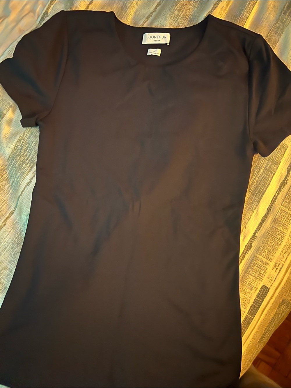 Contour Black V-Neck Shirt